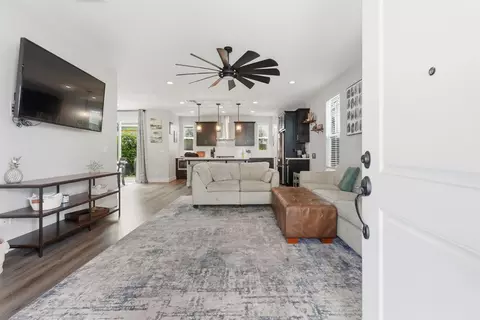 Entry Way - 673 Silo St, Folsom, CA 95630 photo 1 of 10