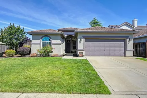 6636 Escallonia Way, Rocklin, CA 95765