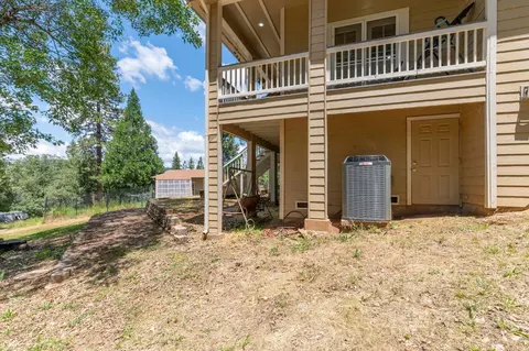 Exterior - 5048 Wylderidge Dr, Murphys, CA 95247 photo 10 of 28