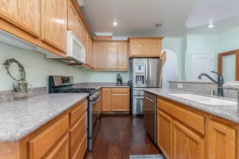 Kitchen - 5048 Wylderidge Dr, Murphys, CA 95247 photo 3 of 3