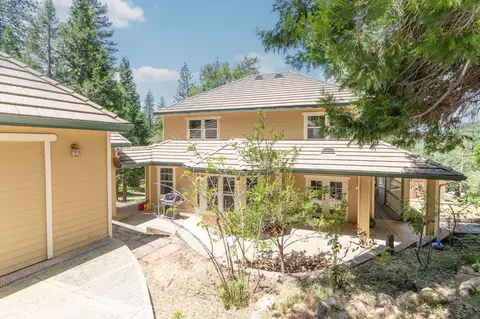 Exterior - 5048 Wylderidge Dr, Murphys, CA 95247 photo 5 of 28