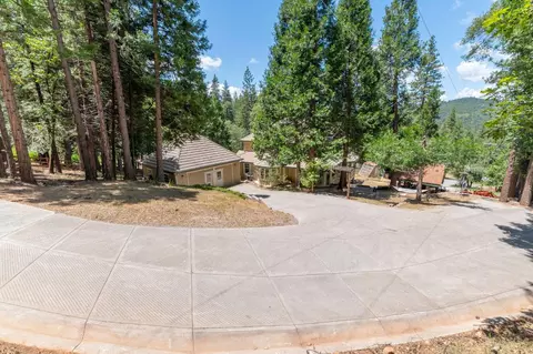 Exterior - 5048 Wylderidge Dr, Murphys, CA 95247 photo 19 of 28