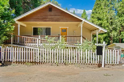 Exterior - 3000 Polaris Ct, Pollock Pines, CA 95726 photo 2 of 5