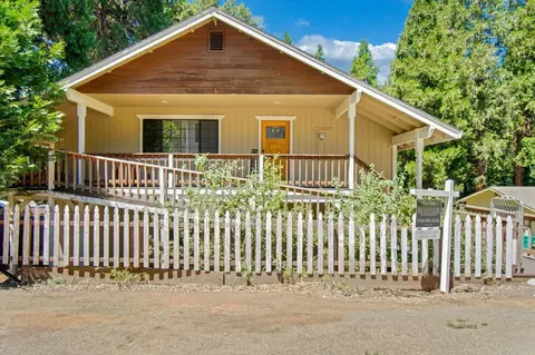 3000 Polaris Ct, Pollock Pines, CA 95726 photo 2