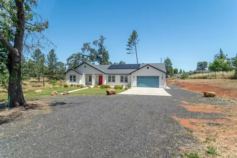 3997 Skyview Dr, Paradise, CA 95969