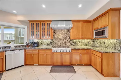 Kitchen - 421 Sanguinetti Dr, Copperopolis, CA 95228 photo 2 of 8
