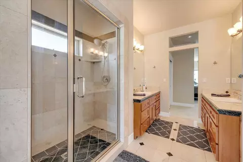 Bath - 421 Sanguinetti Dr, Copperopolis, CA 95228 photo 2 of 9