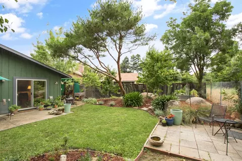 Exterior - 1418 Garrison St, Davis, CA 95616 photo 9 of 16