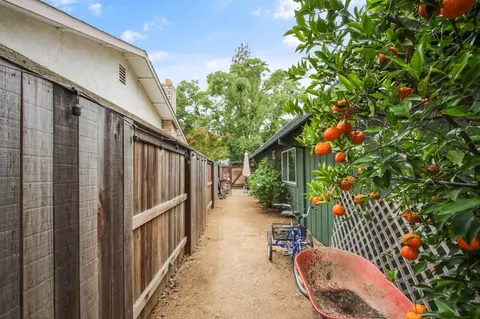 Exterior - 1418 Garrison St, Davis, CA 95616 photo 13 of 16