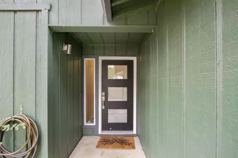 Entry Way - 1418 Garrison St, Davis, CA 95616 photo 1 of 2