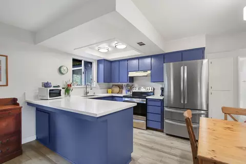 Kitchen - 1418 Garrison St, Davis, CA 95616 photo 3 of 5