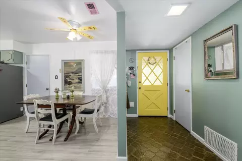 Entry Way - 5034 Robander St, Carmichael, CA 95608 photo 1 of 1