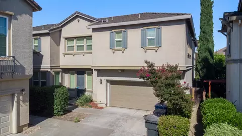 1881 Alice Way, Sacramento, CA 95834