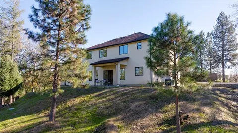 Exterior - 21895 One Fine Pl, Colfax, CA 95713 photo 3 of 9