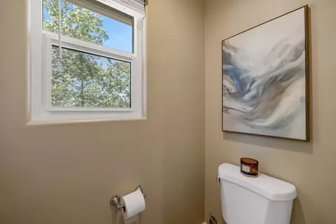 Bath - 21895 One Fine Pl, Colfax, CA 95713 photo 5 of 7
