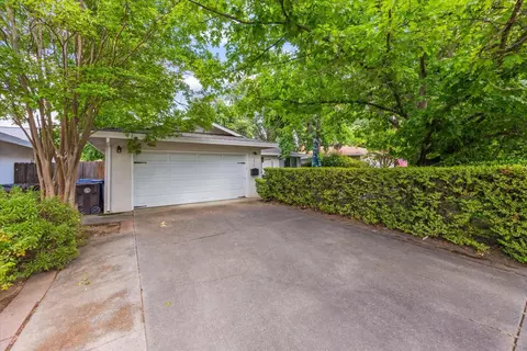 7834 Glen Echo St, Citrus Heights, CA 95610