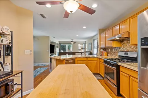 Kitchen - 4531 Excelsior Rd, Mather, CA 95655 photo 4 of 5