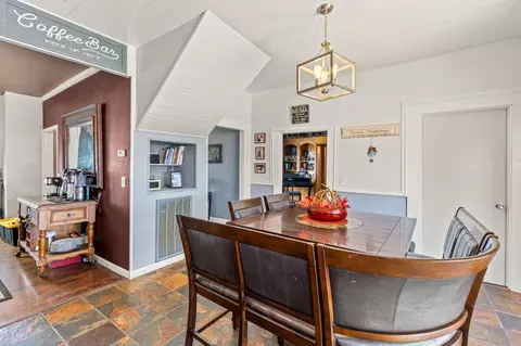 Dining - 406 C St, Biggs, CA 95917 photo 3 of 3