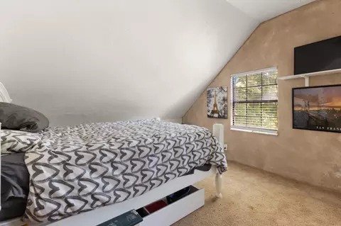 Bedroom - 406 C St, Biggs, CA 95917 photo 2 of 3