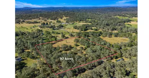 11168 Lone Star Rd, Auburn, CA 95602