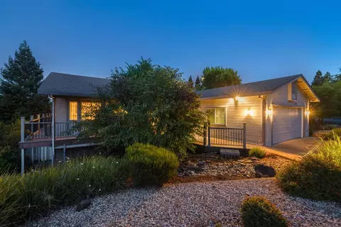3133 Woodleigh Ln, Cameron Park, CA 95682