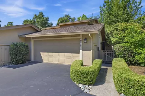 4978 Village Oaks Dr, Rocklin, CA 95677