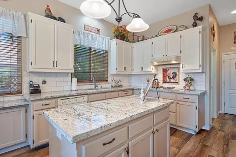 1858 Chloe Ct, Yuba City, CA 95993