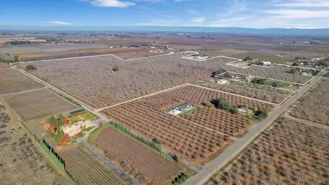 3705 Nuestro Rd, Yuba City, CA 95993