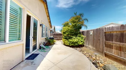2723 Carnation Way, Lodi, CA 95242 photo 7