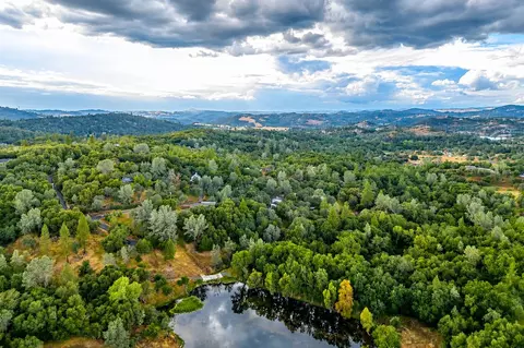 2660 Sleepy Hollow Dr, Shingle Springs, CA 95682