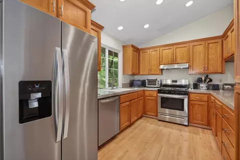 Kitchen - 3256 Gerle Ave, Placerville, CA 95667 photo 3 of 6