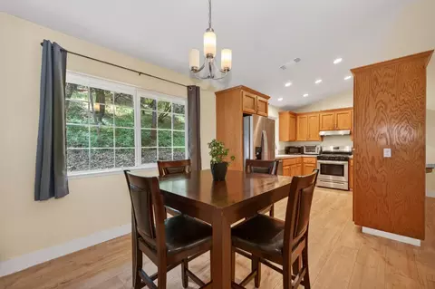 Dining - 3256 Gerle Ave, Placerville, CA 95667 photo 2 of 3