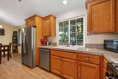 Kitchen - 3256 Gerle Ave, Placerville, CA 95667 photo 6 of 6