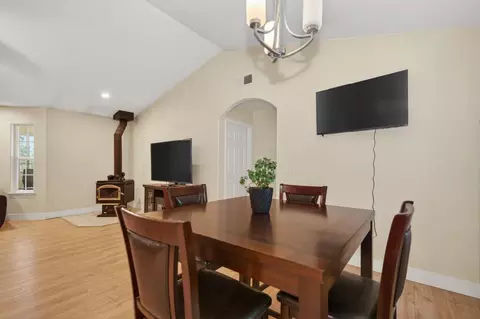 Dining - 3256 Gerle Ave, Placerville, CA 95667 photo 3 of 3