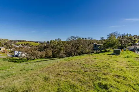 52 David Dr, Sutter Creek, CA 95685 photo 2