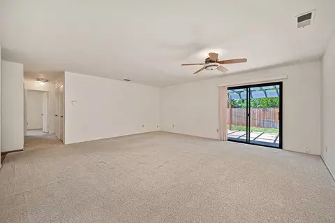 Living - 5613 Sapunor Way, Carmichael, CA 95608 photo 2 of 4