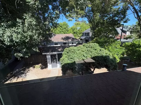 Exterior - 422 Sycamore Ave, Modesto, CA 95354 photo 8 of 8