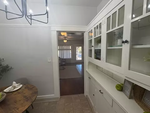 Dining - 422 Sycamore Ave, Modesto, CA 95354 photo 2 of 2