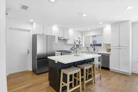 Kitchen - 2738 California Ave, Carmichael, CA 95608 photo 2 of 4