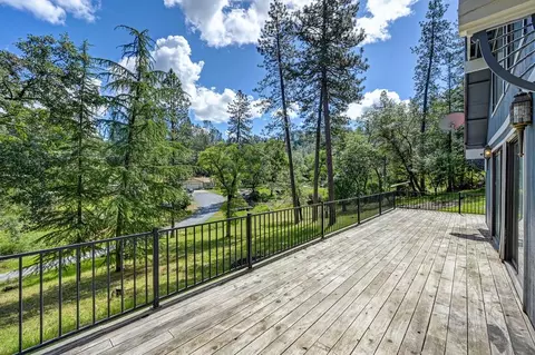 Exterior - 940 Pine Hill Rd, Colfax, CA 95713 photo 4 of 9