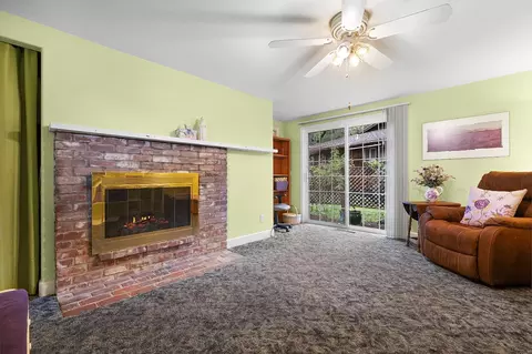 Living - 125 Carson Ave, Auburn, CA 95603 photo 8 of 8