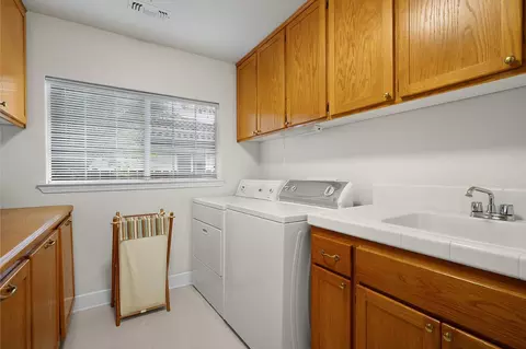 Other - 125 Carson Ave, Auburn, CA 95603 photo 4 of 7