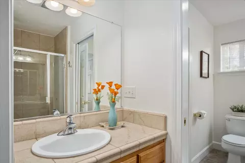 Bath - 291 Fairway Village Dr, Murphys, CA 95247 photo 1 of 4