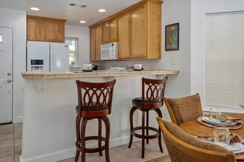 Dining - 291 Fairway Village Dr, Murphys, CA 95247 photo 1 of 2