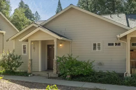 Exterior - 291 Fairway Village Dr, Murphys, CA 95247 photo 7 of 9