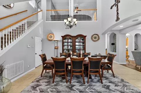 Dining - 8815 Laguna, Chowchilla, CA 93610 photo 2 of 3
