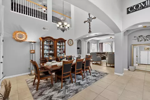 Dining - 8815 Laguna, Chowchilla, CA 93610 photo 1 of 3