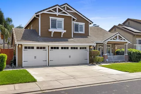 1956 Box Car Dr, Manteca, CA 95337