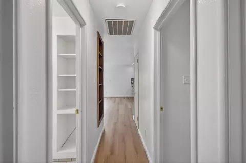 Entry Way - 6013 Ellerslee Dr, Carmichael, CA 95608 photo 2 of 2