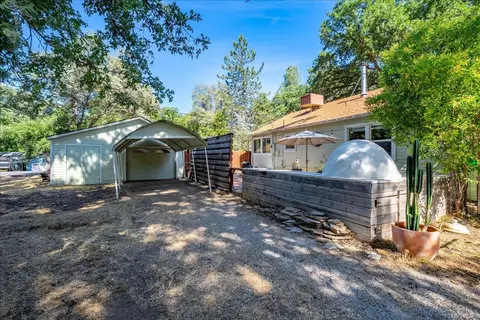 Exterior - 2020 Alexander Ln, Placerville, CA 95667 photo 27 of 34